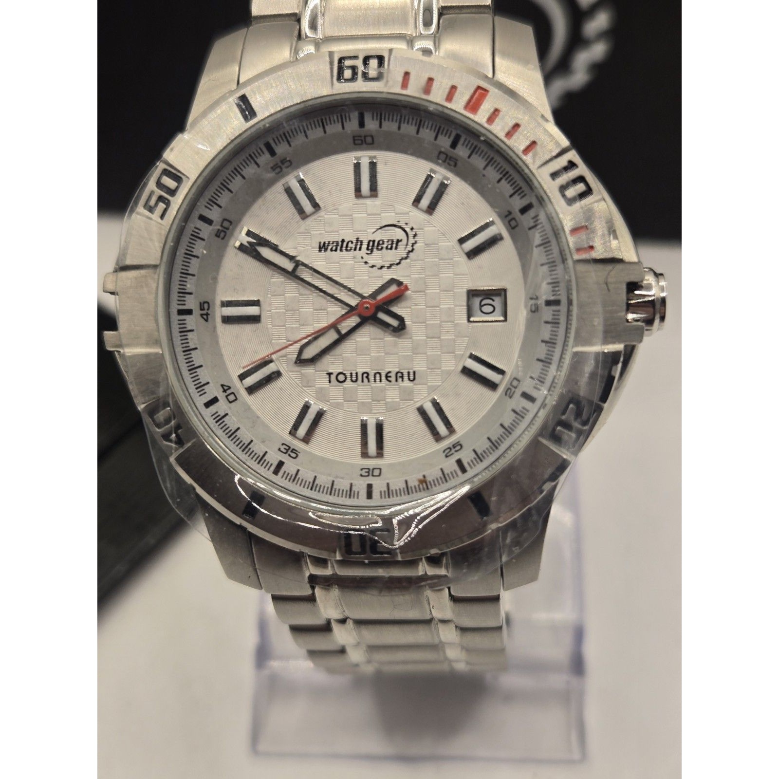 New Watchgear By Tourneau Mens 44mm Steel Round White Dial Bracelet Steel Watch